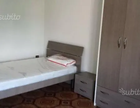 Guest house Room *